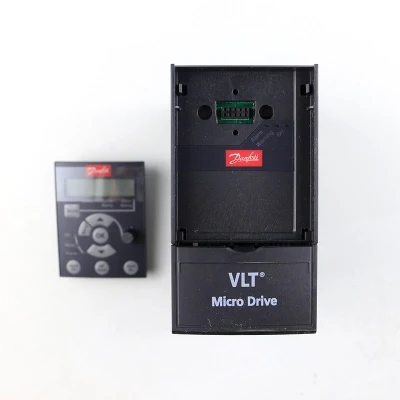 Série Micro Drive VFD 132f0017 FC-051 Inversor